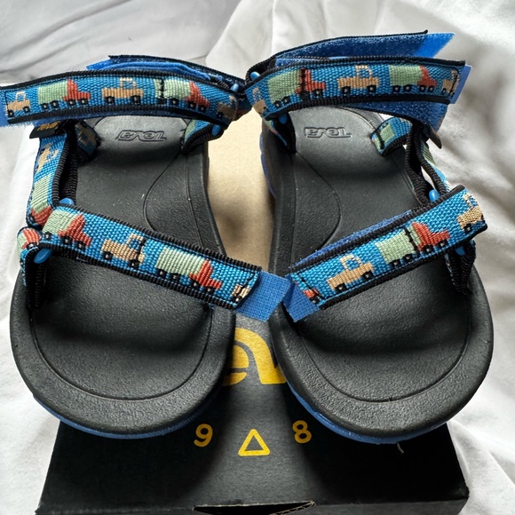 Toddlers' Hurricane XLT 2 Sandal (Size 8) "Trucks" - Picture 3 of 12